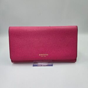 COACH New York Pink Leather Wallet Phone‎ Holder Clutch Zip Around Women